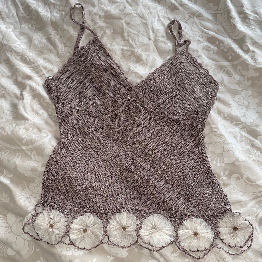 Beautifully detailed top